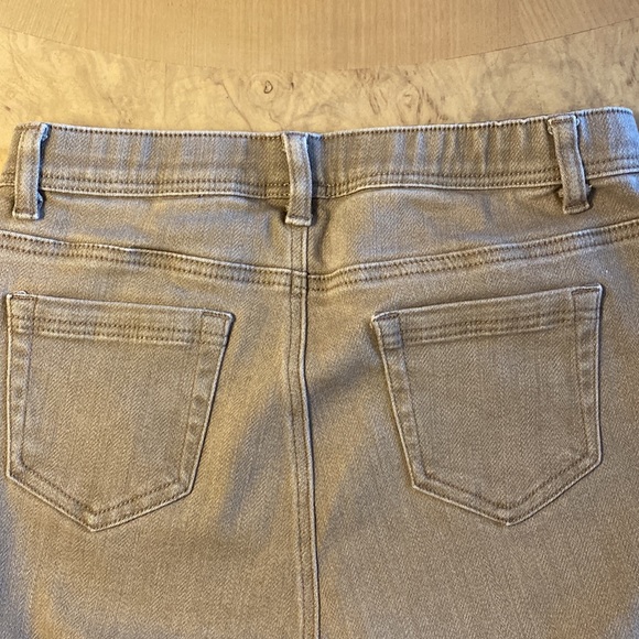DONATED DG2 by Diane Gilman tan jeans. Size 10 - Picture 4 of 6